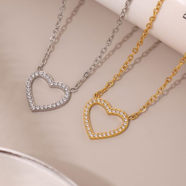 Stainless Steel Fully Jeweled Loving Heart Zircon Non-fading Texture Bracelet For Women - Image 2